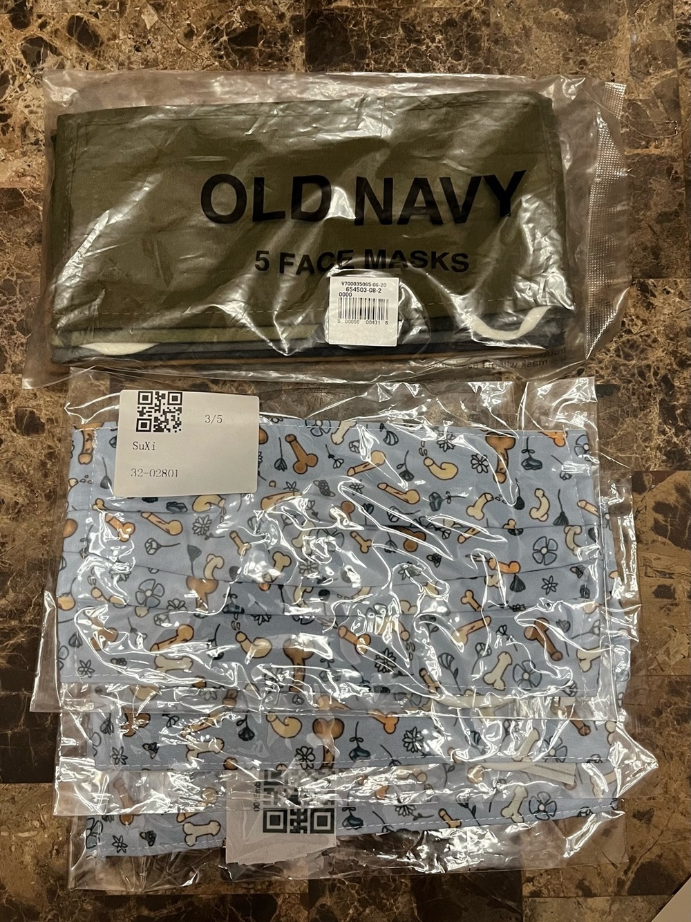 Old Navy 5-Pack Face Masks & Phallus Pattern Print Masks